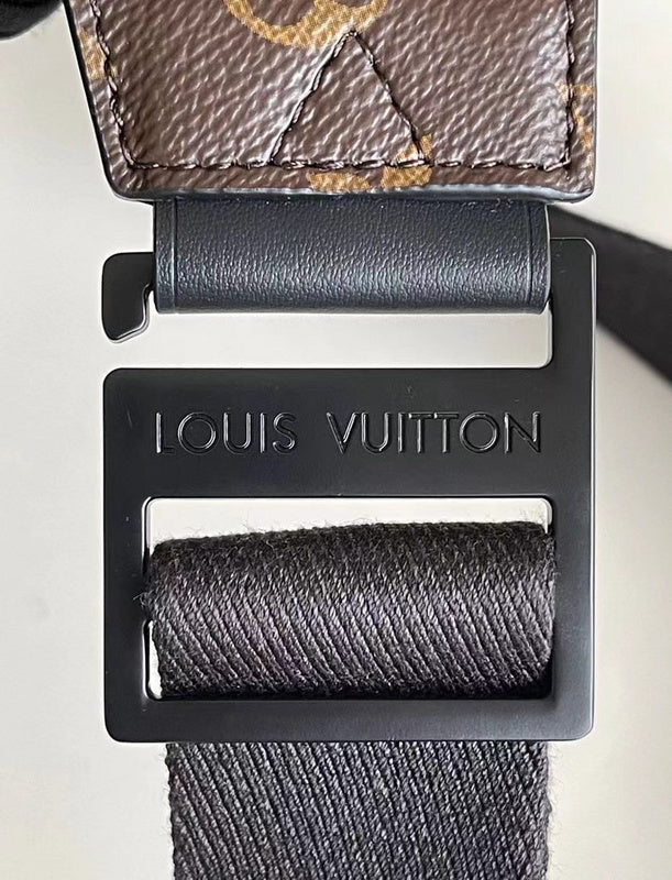 I W Fashion Lu-Vi bags - 17525