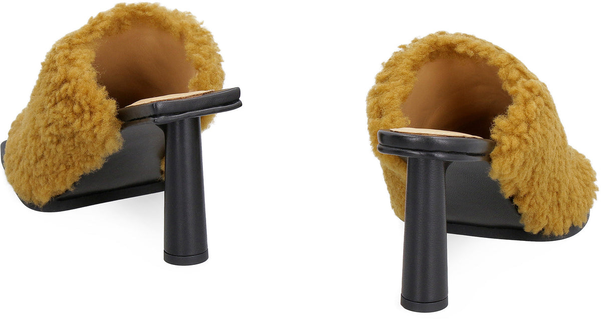 CARRÈ ROND LEATHER MULES