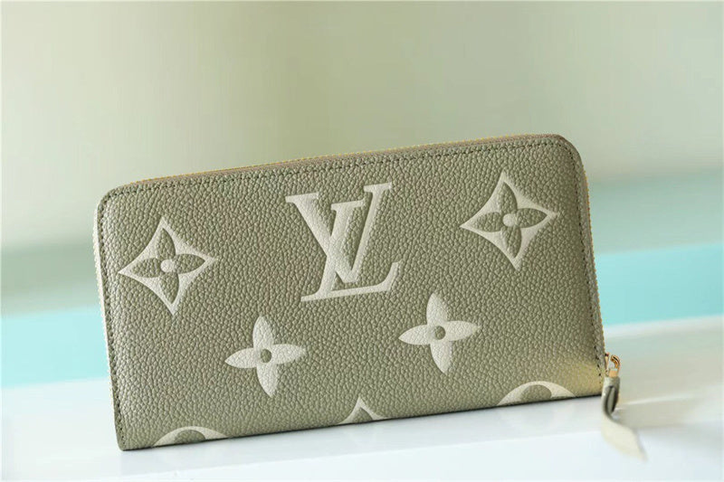 PHA - LOV Bags - 557