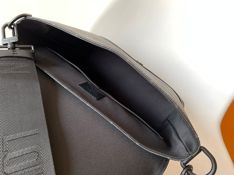 I W Fashion Lu-Vi Bags - 16703