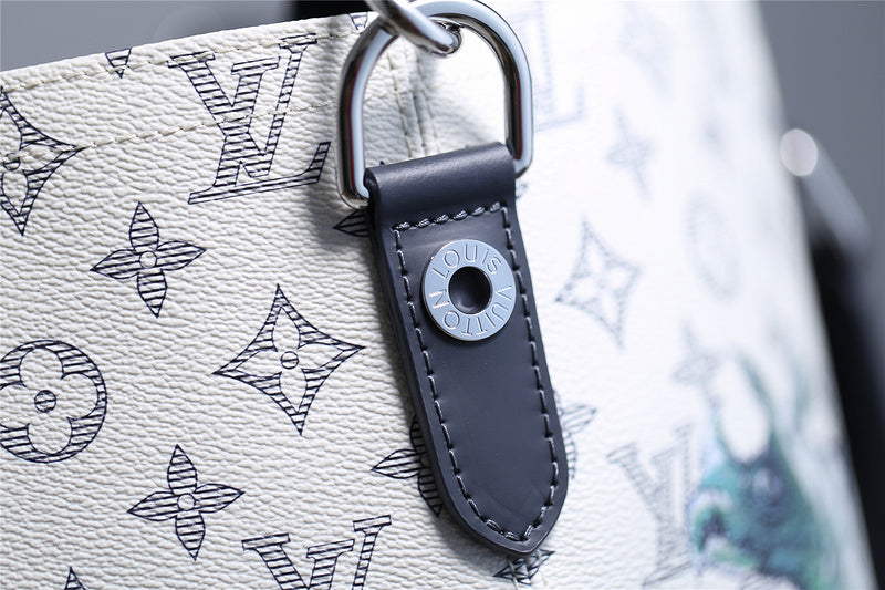 I W Fashion Lu-Vi bags - 9841