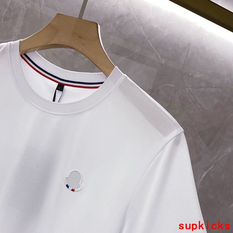 Moncler Luxury Cloth