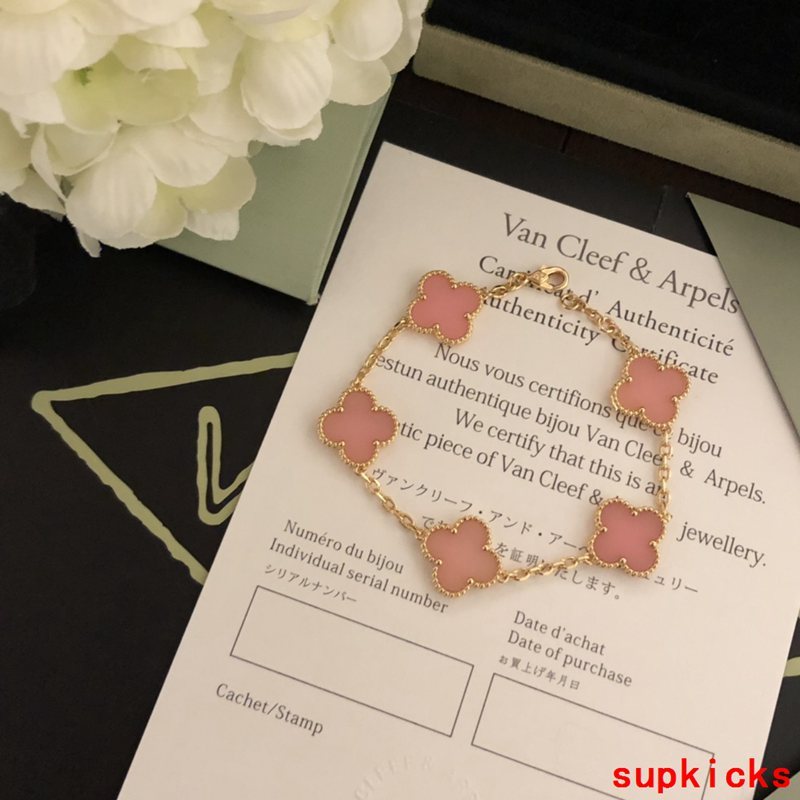 Van Cleef & Arples Jewelry