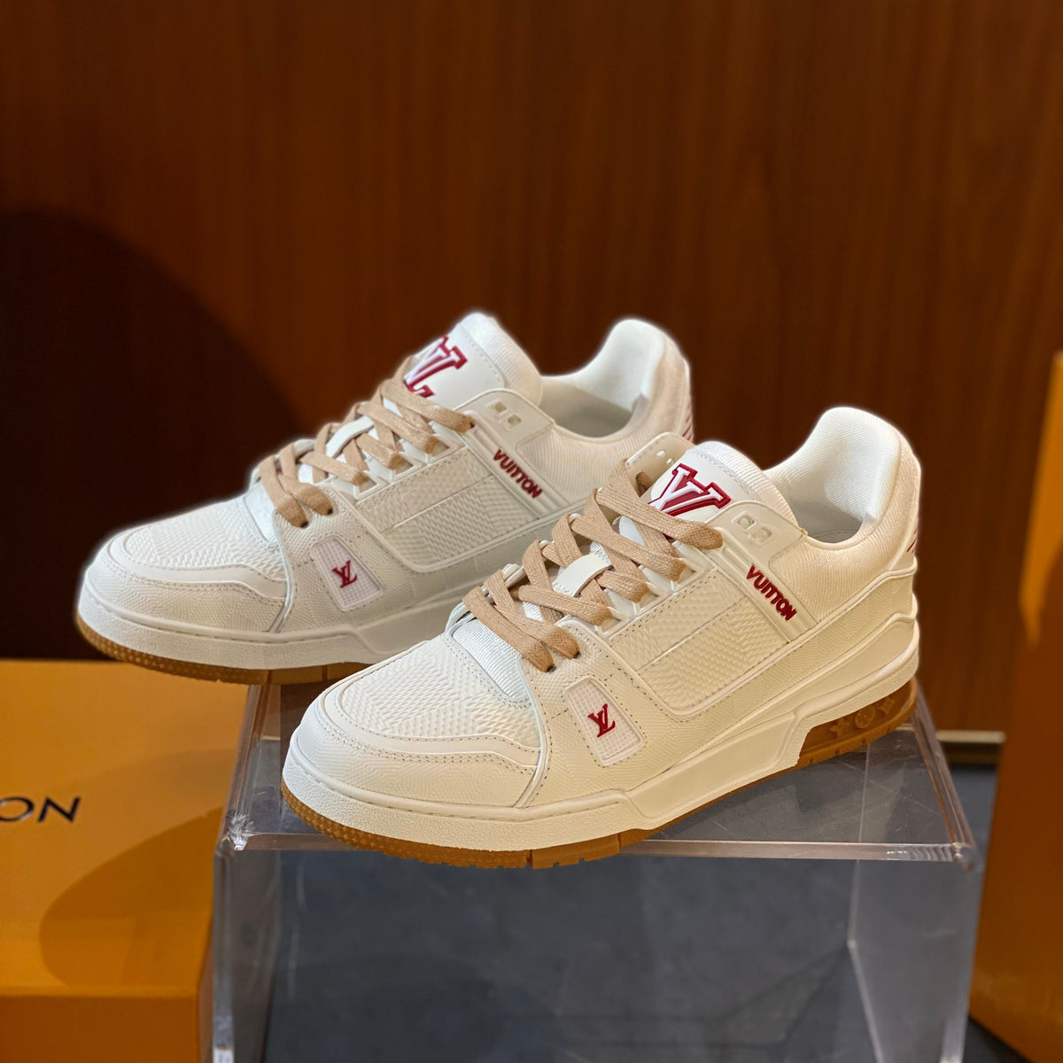 LOU TRAINERS