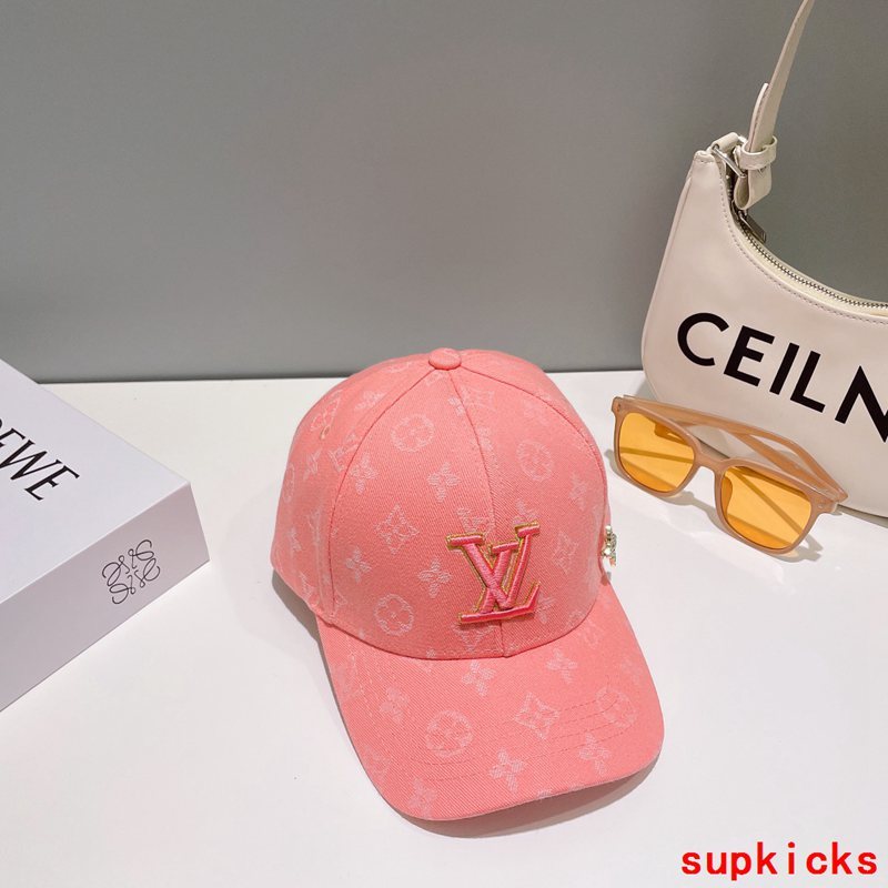 Louis Vuitton Luxury Cap