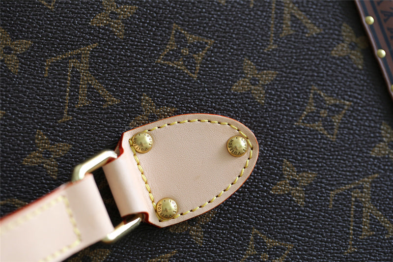 I W Fashion Lu-Vi bags - 9521