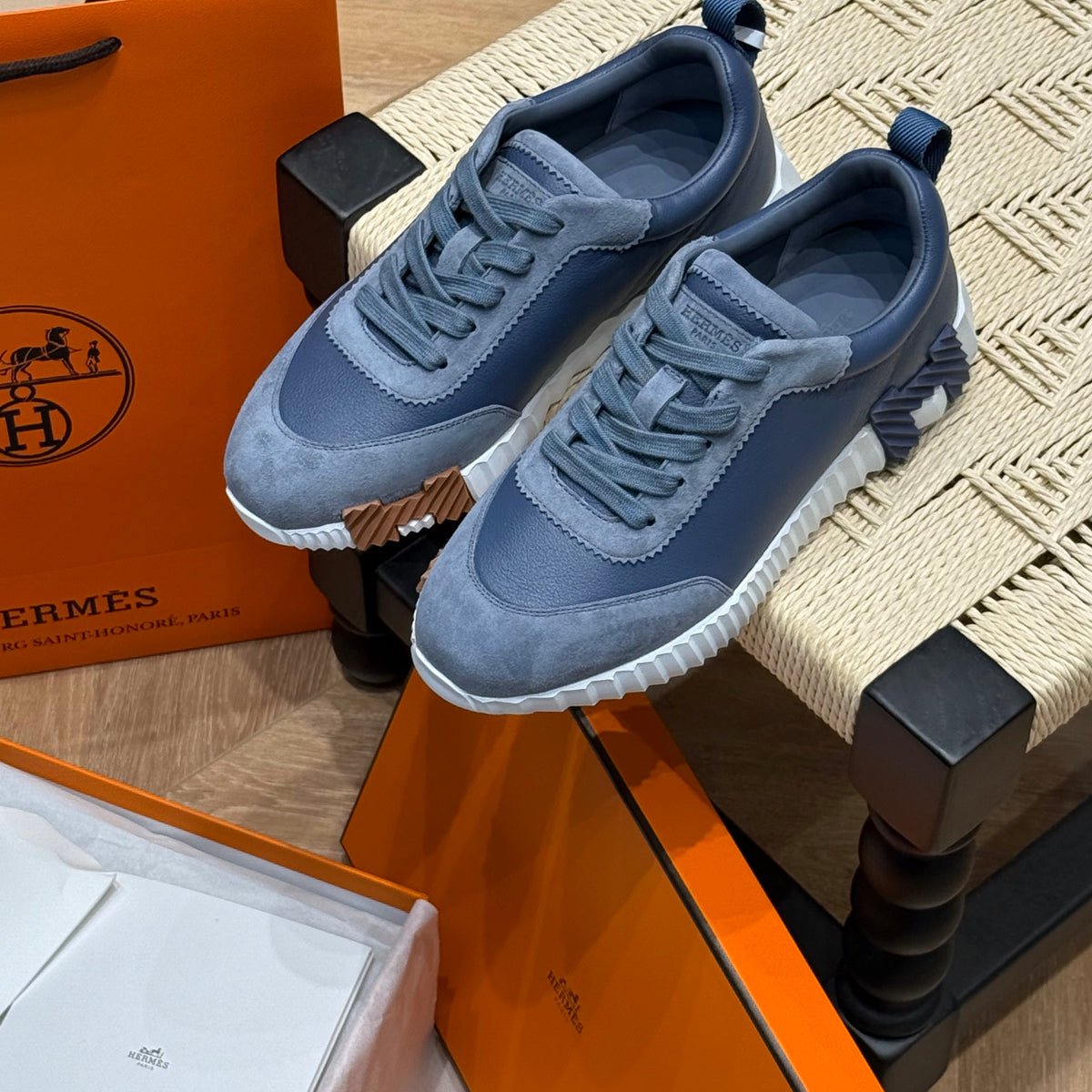 HERM BOUNCING SNEAKER