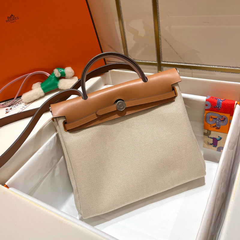 PHA - HMS Bags - 1702