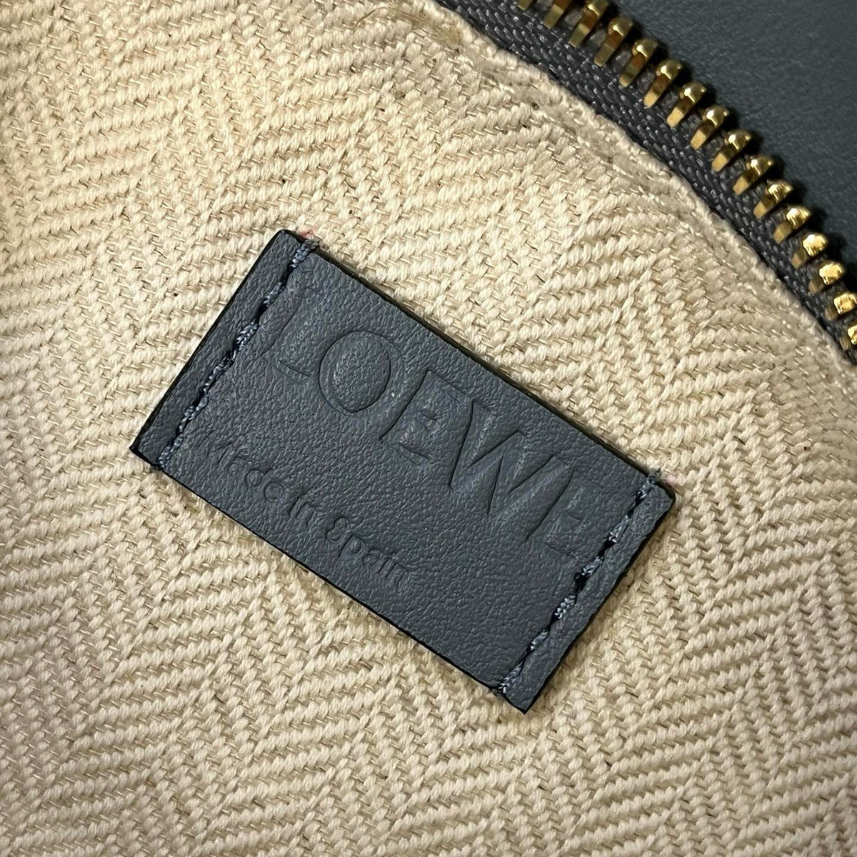 LOEW SMALL PUZZLE BAG