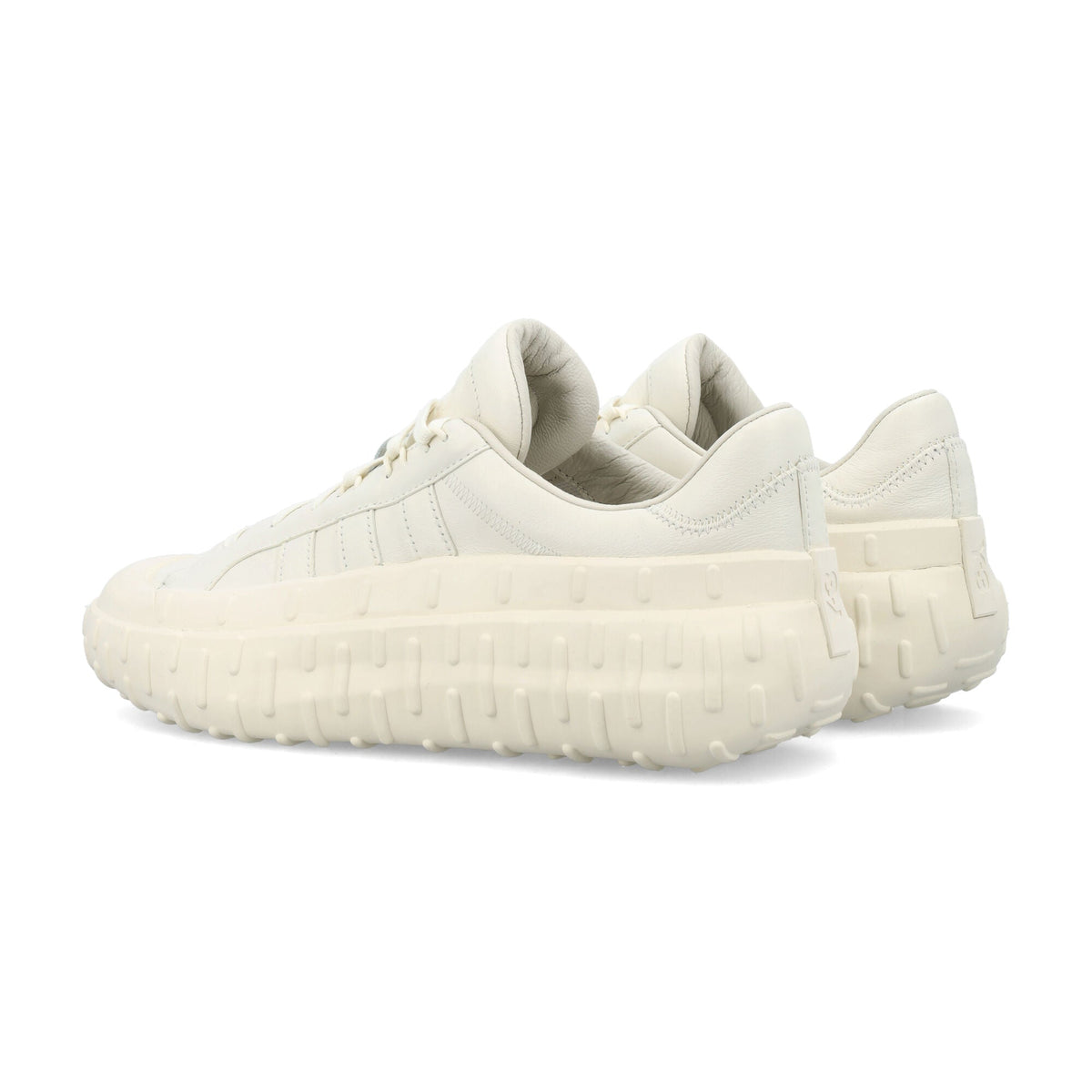 GR.1P SNEAKER