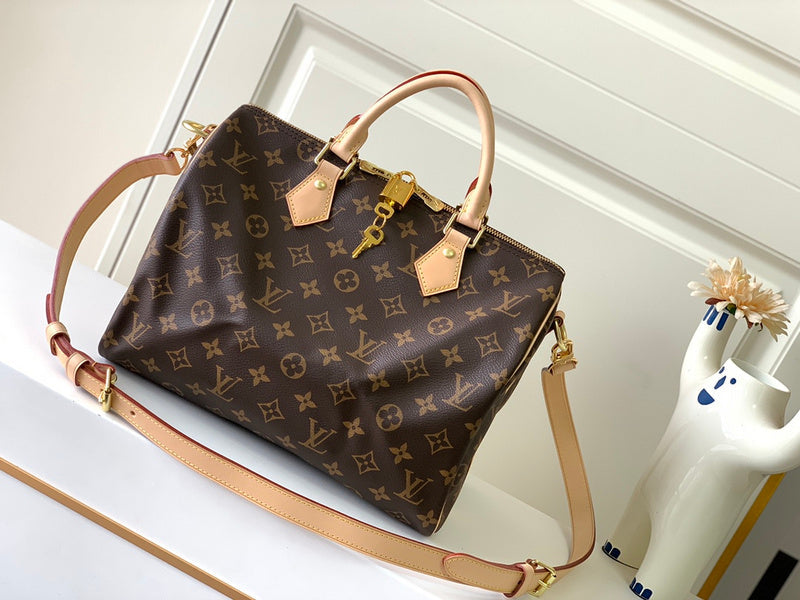 I W Fashion Lu-Vi Bags - 16877
