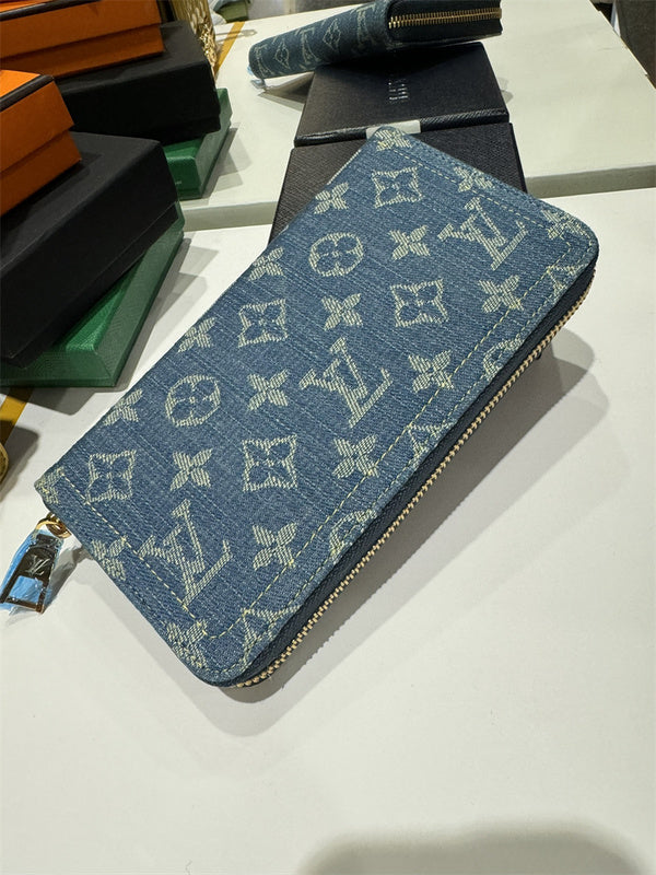 PHA - LOV Bags - 234