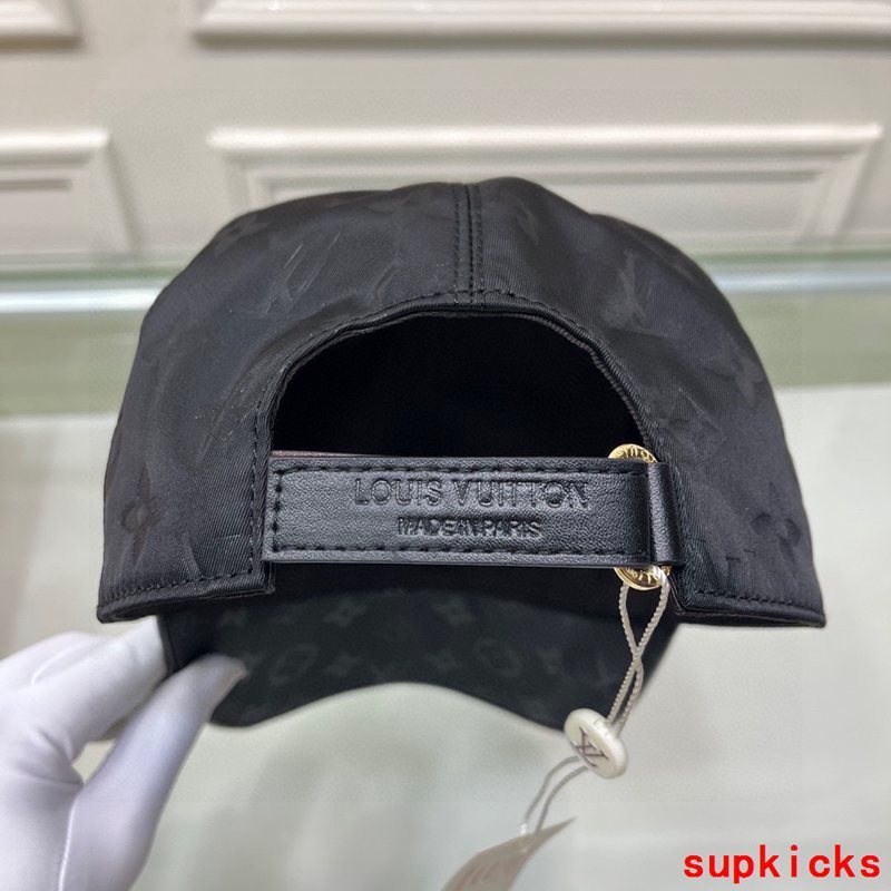 Louis Vuitton Luxury Cap
