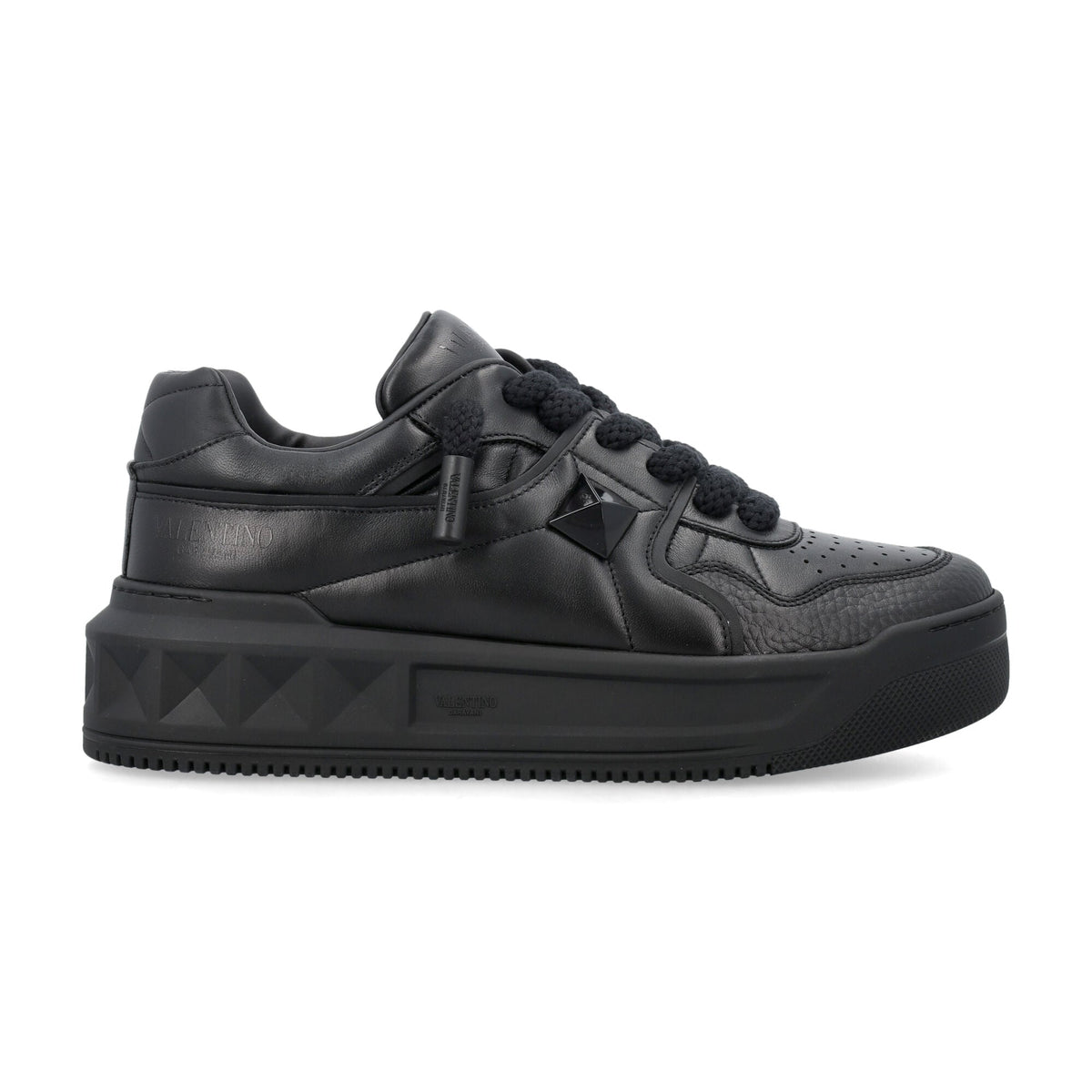 ONE STUD SNEAKERS