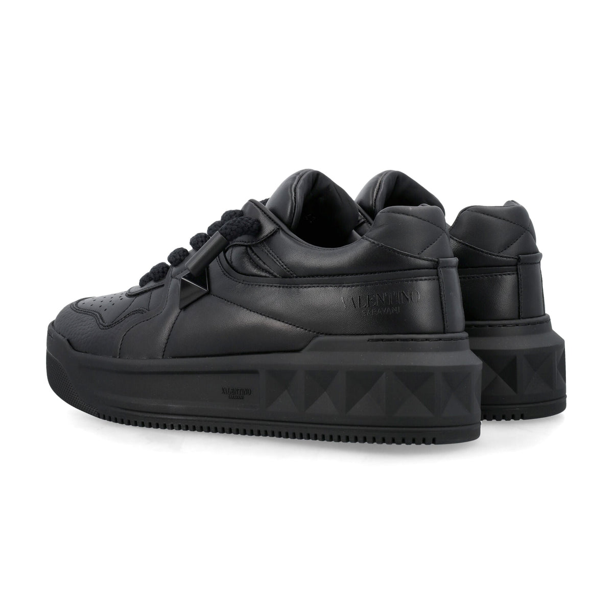 ONE STUD SNEAKERS
