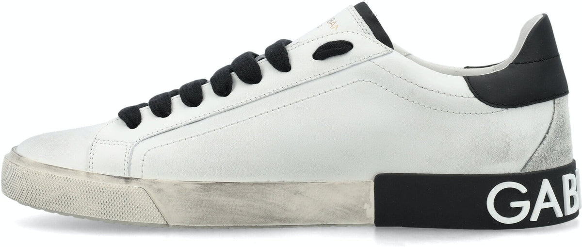 LOW TOP SNEAKERS
