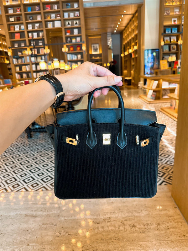 PHA - HMS Bags - 630