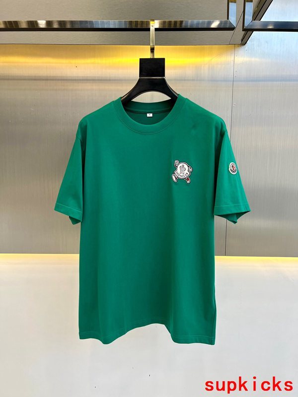 Moncler Luxury Cloth