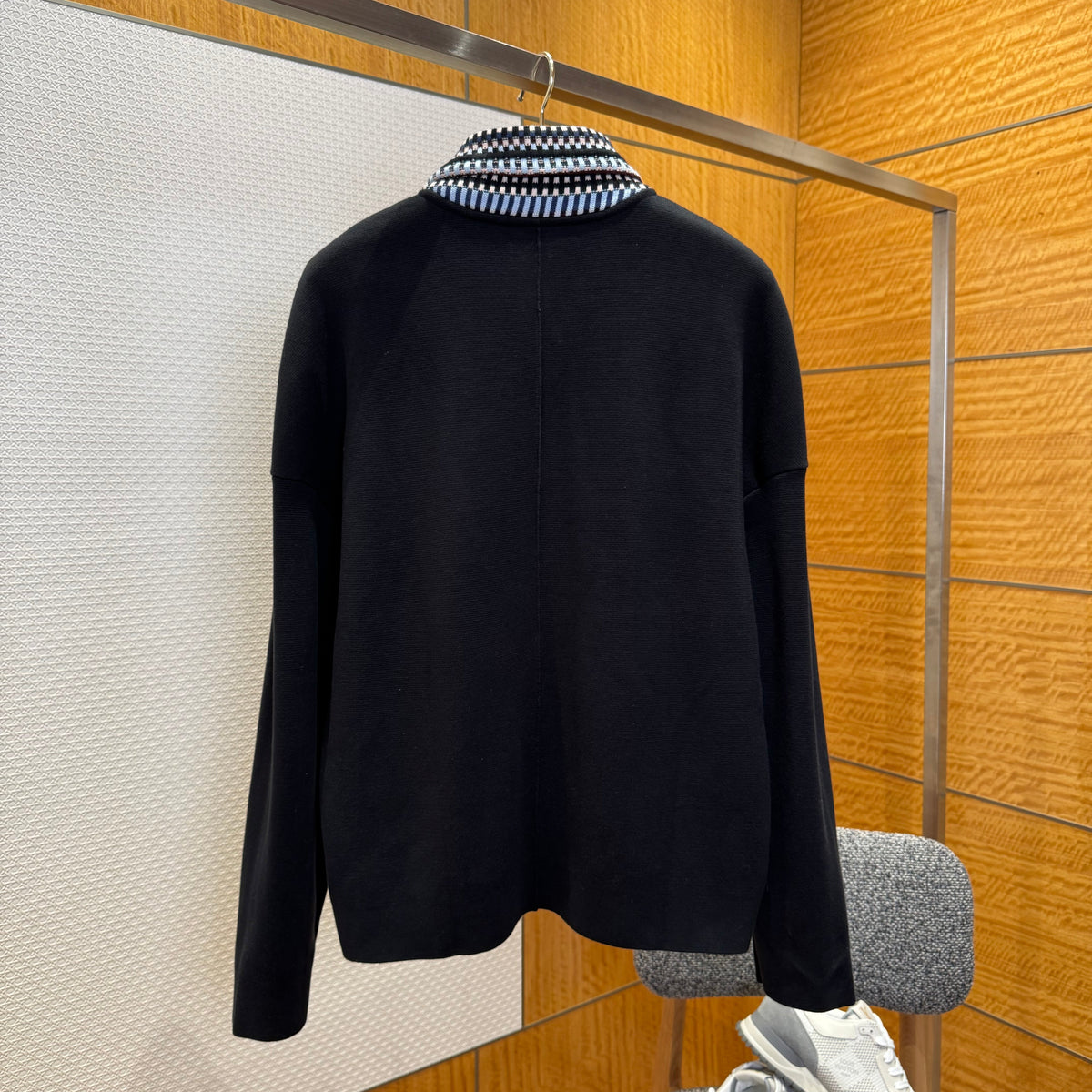 LOU ZIP SWEATSHIRT