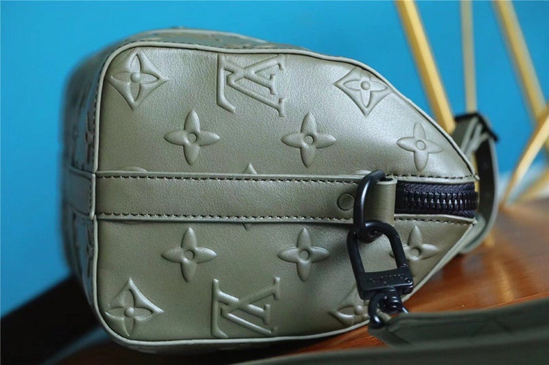 I W Fashion Lu-Vi bags - 11267