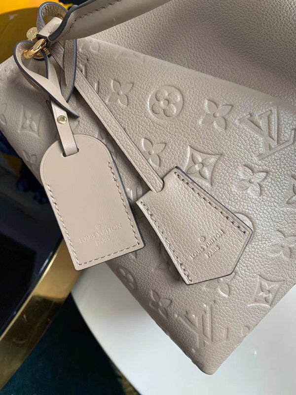 LOV2 Bags - Luxurious Bags  905