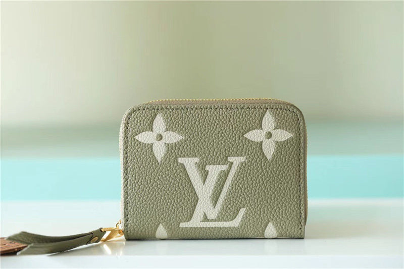 PHA - LOV Bags - 551