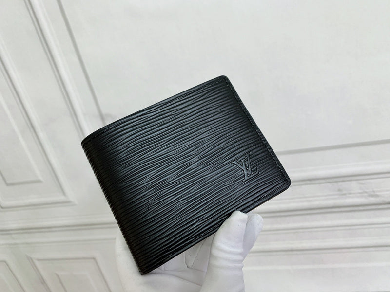 I W Fashion Lu-Vi bags - 17702