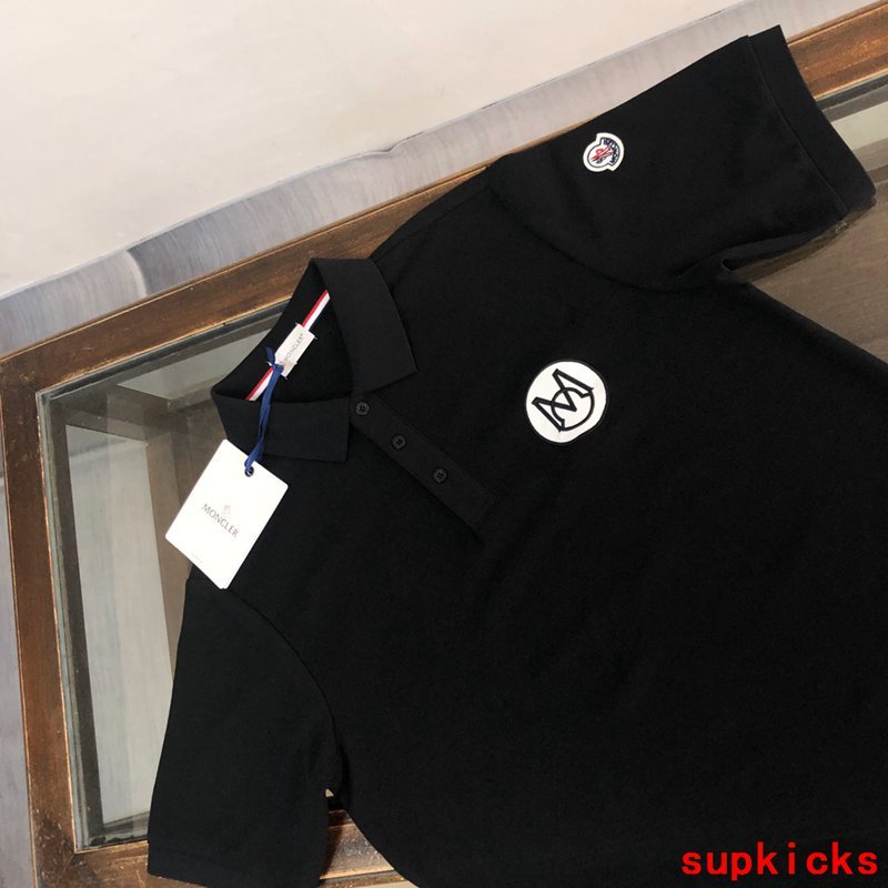 Moncler Luxury Cloth