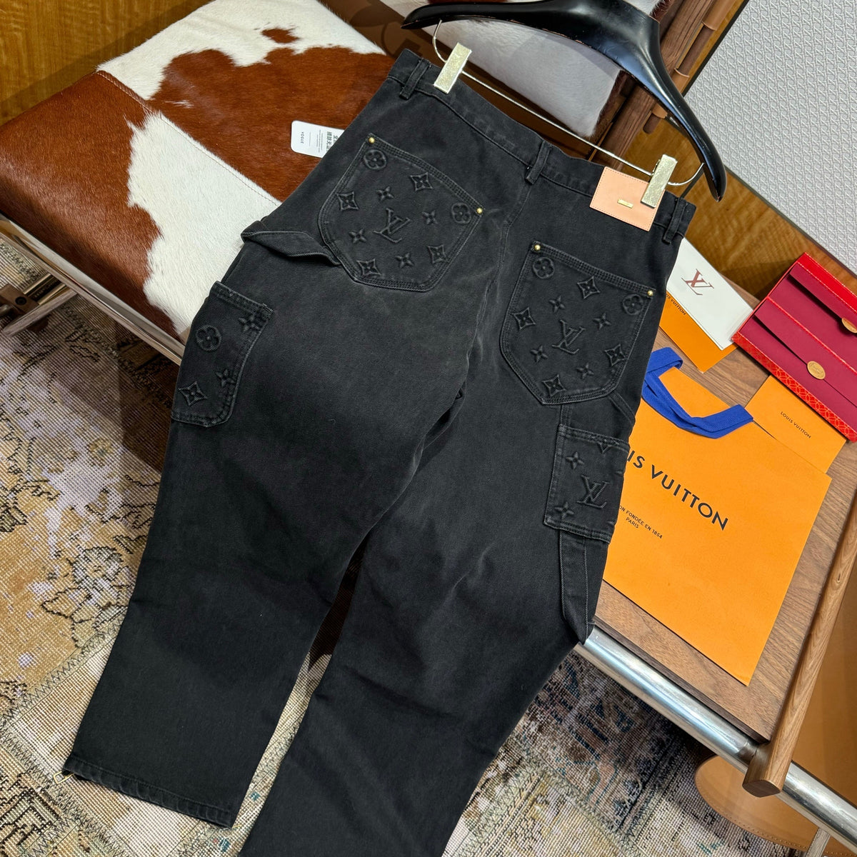 LOU JEANS