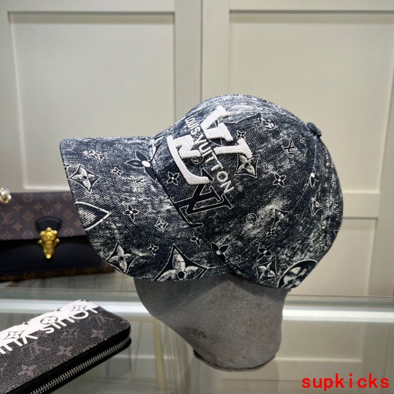 Louis Vuitton Luxury Cap