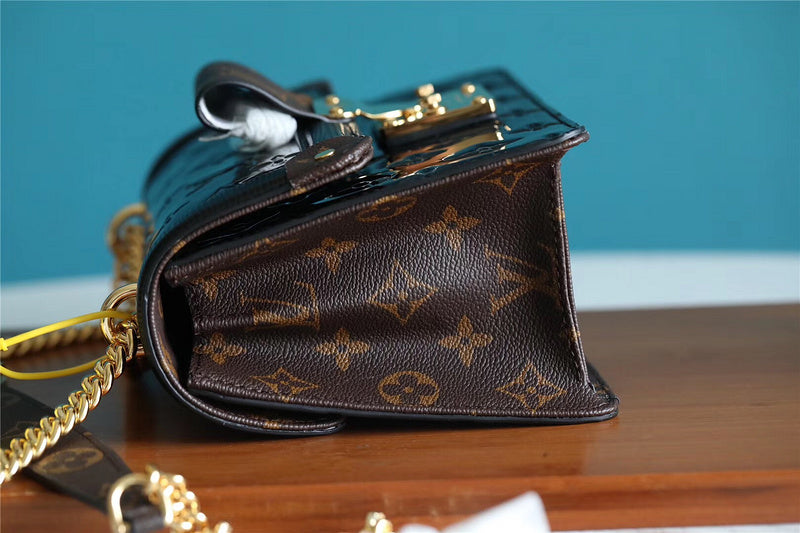 I W Fashion Lu-Vi bags - 8683