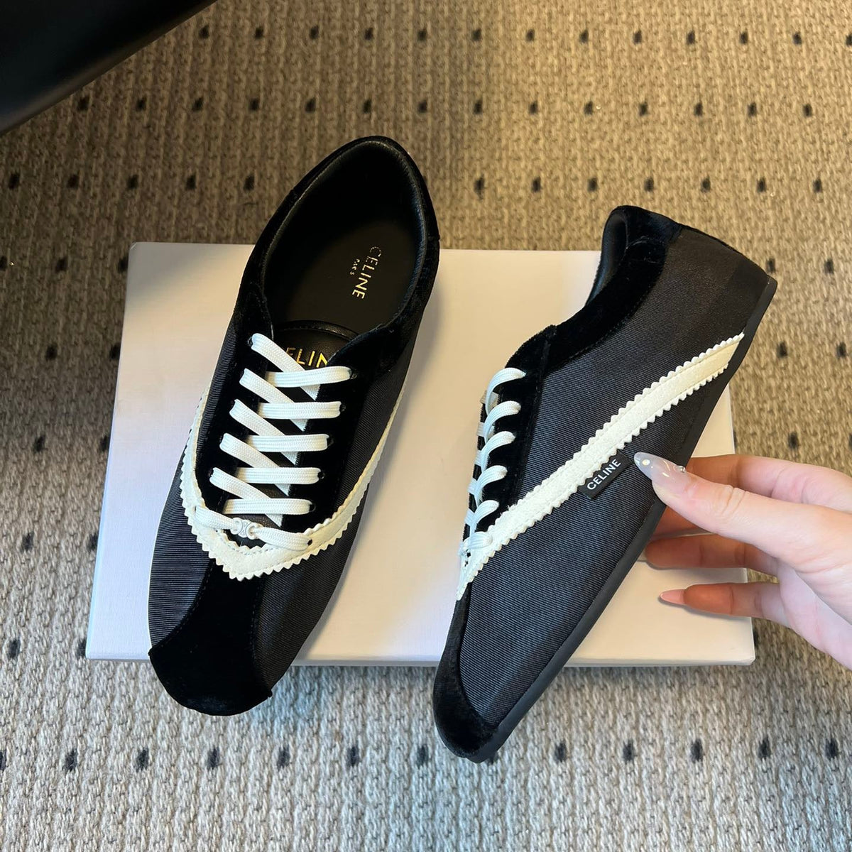 CEL FLAT SNEAKERS