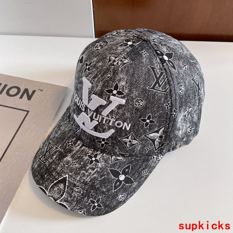 Louis Vuitton Luxury Cap