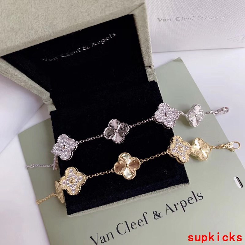 Van Cleef & Arples Jewelry