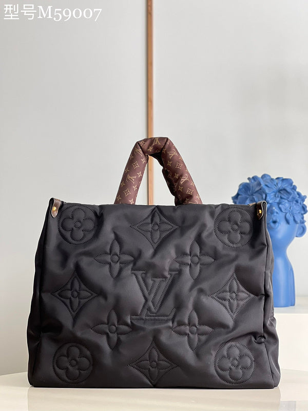 I W Fashion Lu-Vi bags - 17260
