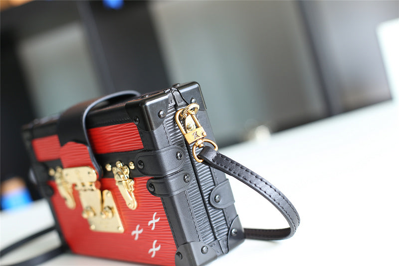 I W Fashion Lu-Vi bags - 8237