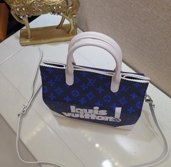Ava’s Mode - LOV Bags - 2432