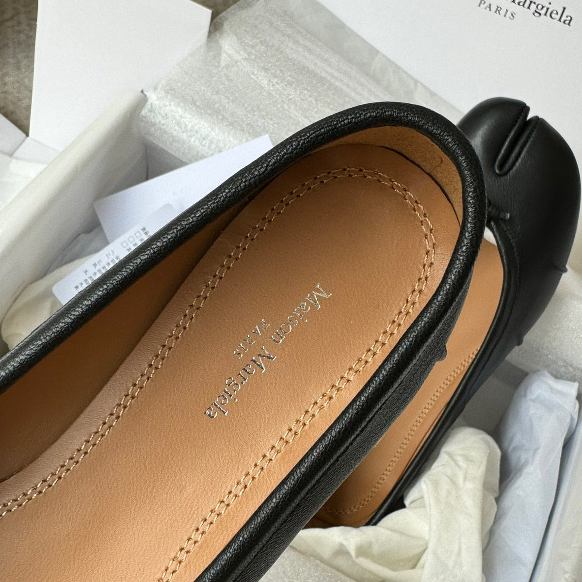 MAISON M TABI BALLET FLATS