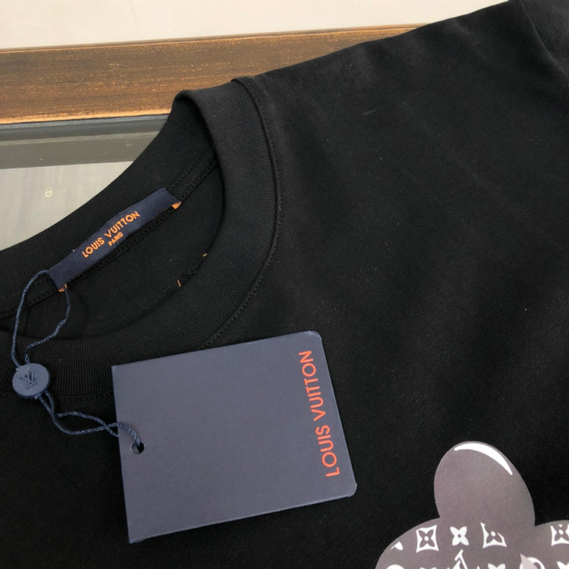 Louis Vuittion Luxury T-Shirt