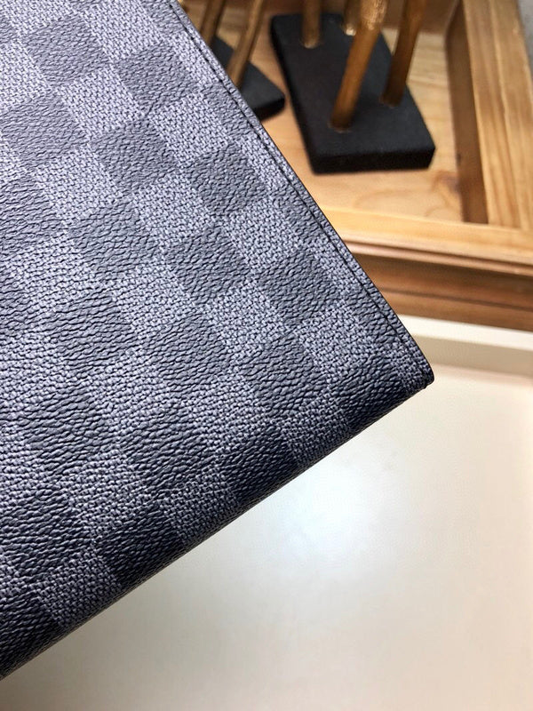 I W Fashion Lu-Vi bags - 10899