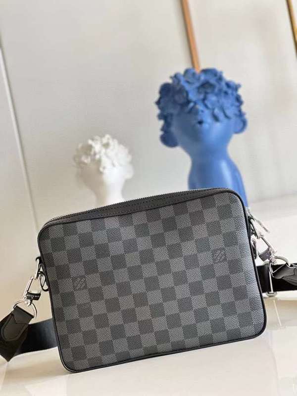 LOV2 Bags - Luxurious Bags  657