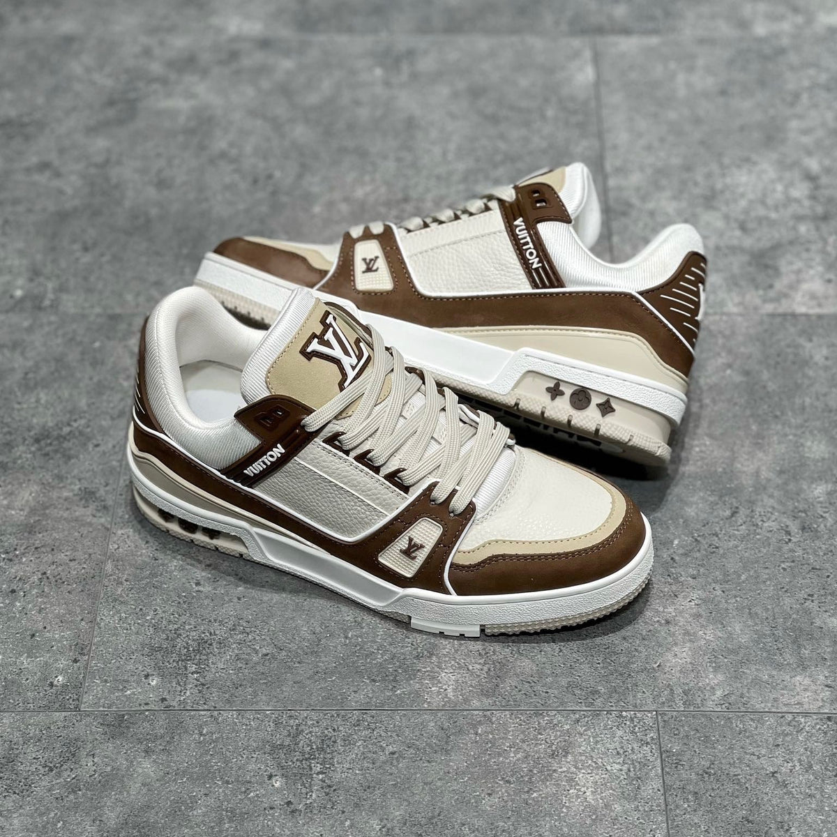 LOU TRAINERS