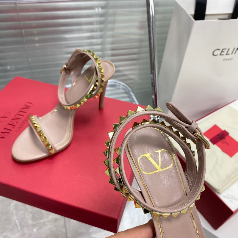 Valentino GARAVANI Luxury Shoes