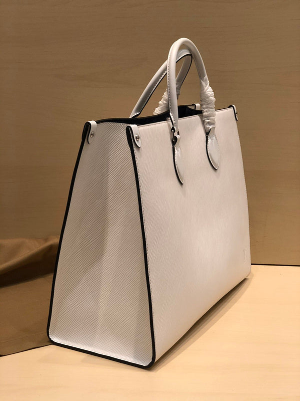 I W Fashion Lu-Vi bags - 17777