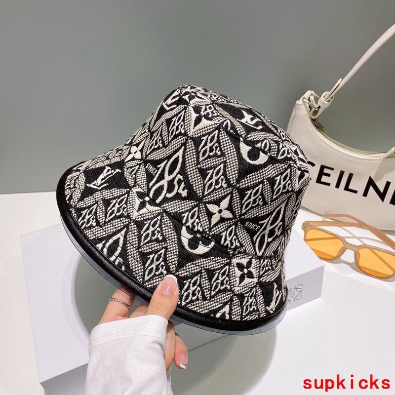 Louis Vuitton Luxury Cap