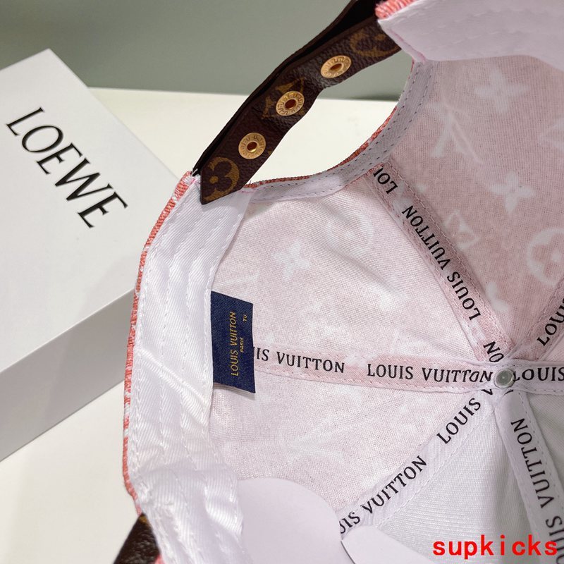 Louis Vuitton Luxury Cap