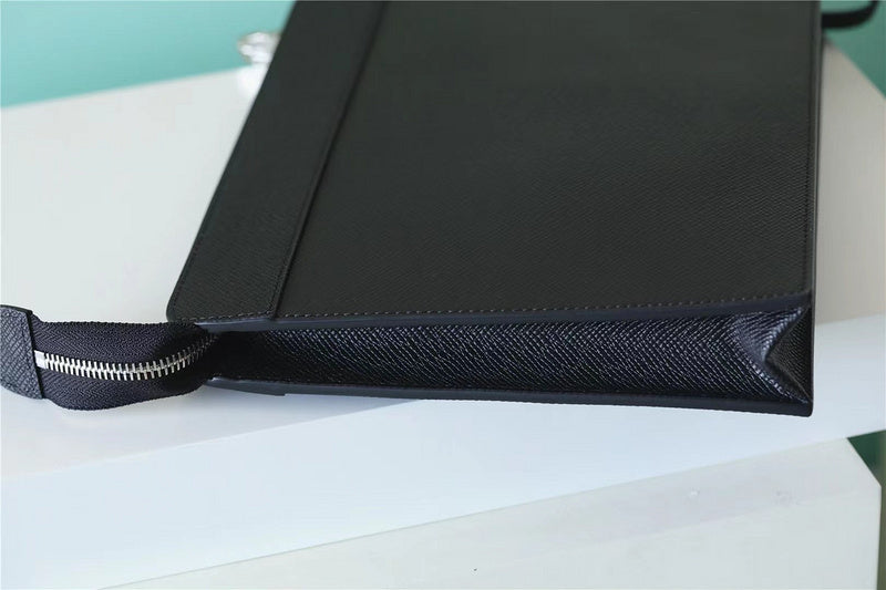 I W Fashion Lu-Vi bags - 10653