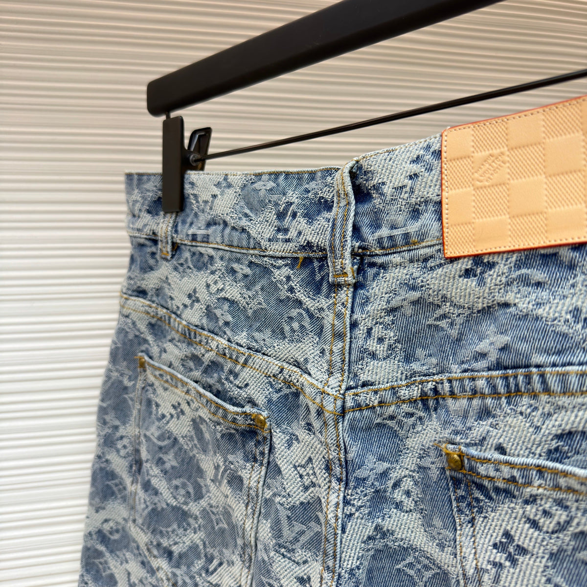LOU DENIM SHORTS