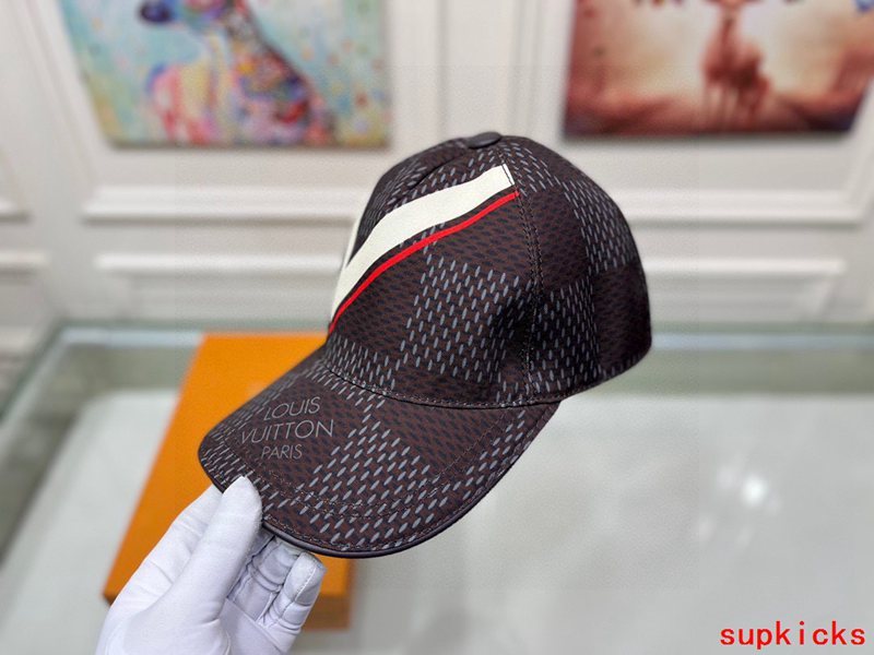 Louis Vuitton Luxury Cap