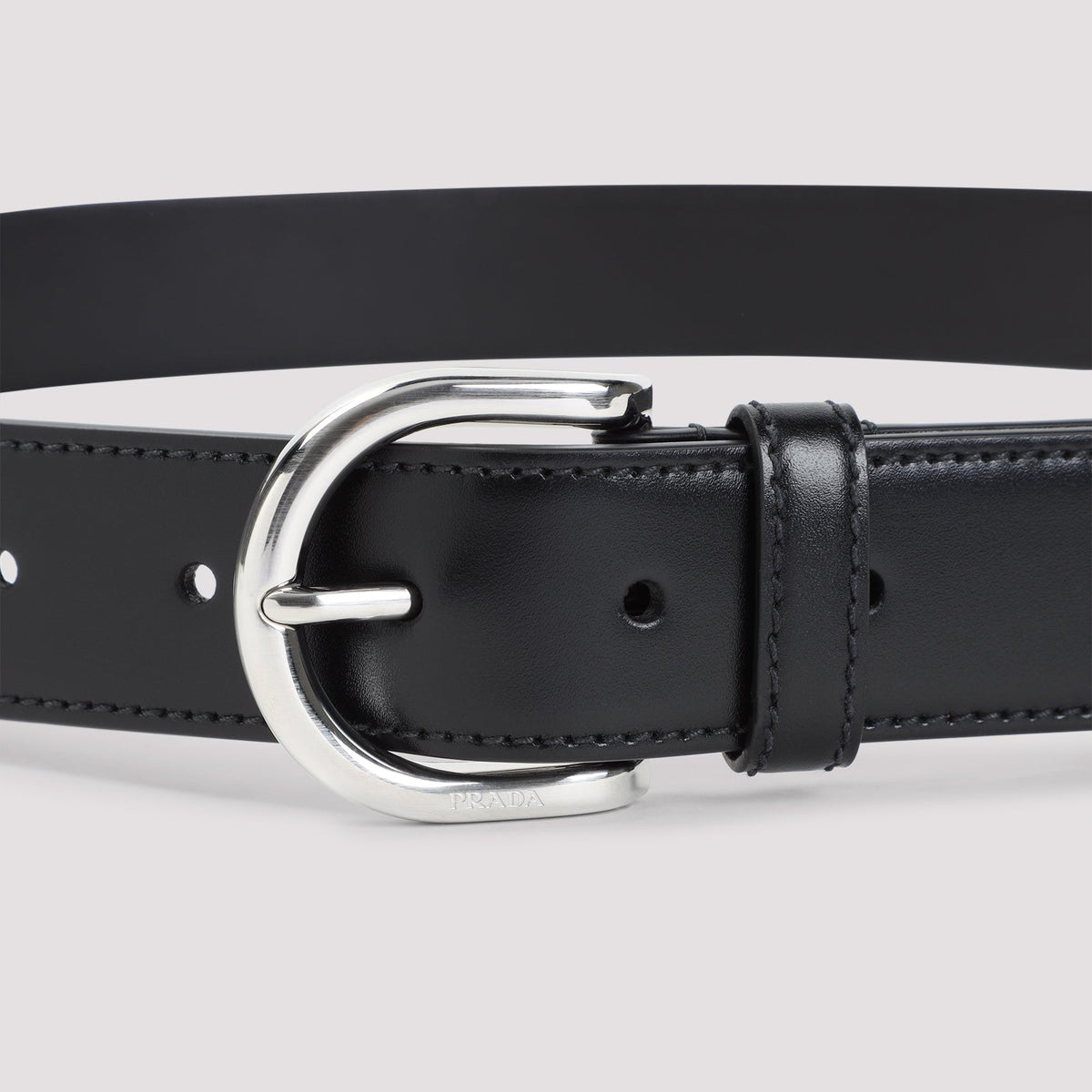 PRADA Elegant Leather Belt for Women